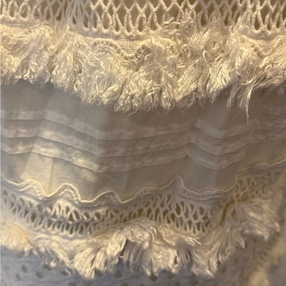 Neiman Marcus White Off-Shoulder Lace Top - Picture 5 of 8